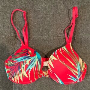 PINK wear everywhere lightly lined t-shirt bra